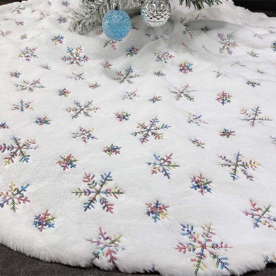 Elegante Kerstboomrok - 122 cm - Wit met Kleurrijke Sneeuwvlokken en Luxe Afwerking-Een Feestelijke Toevoeging aan Je Kerstdecoratie