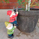 Kabouters die de trap beklimmen - Buiten- en binnendecoratie-11,5 x15,5 x35,5 cm