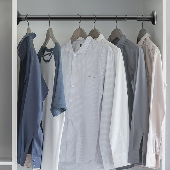 Uittrekbare Kledingkast Hanger- Garderobestang-douchegordijnstang-Verstelbaar van 90 tot 160 CM- draagvermogen 120 KG - zwart
