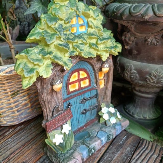 Sprookjesachtig huisnummer ornament van hars 25CM *19CM