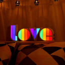 LED LOVE letterlamp - USB/batterij, kleurrijk