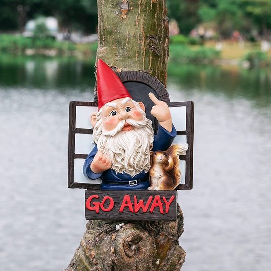 boze tuinkabouter hanger -tuindecoratie-Een unieke decoratieve verschijning om anderen weg te jagen-15×6×20CM