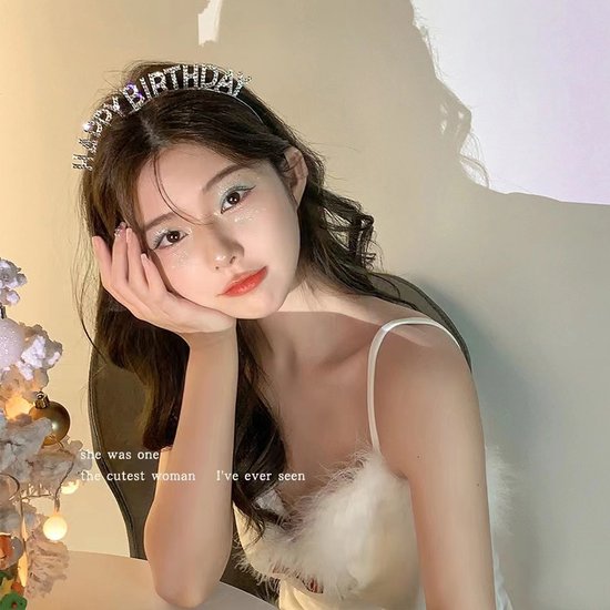 Happy Birthday Tiara en Sjerp-Met text "Birthday Queen"- Ideaal als Cadeau voor Verjaardagen-birthday diadeem-Zilver