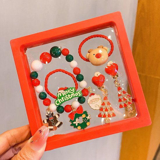 Feestelijke Kerstsieradenset voor Kinderen – Handgemaakt, Uniek en Betoverend – Inclusief Kralenarmband, Haarbanden en Oorbellen – Perfect Cadeau accessoire