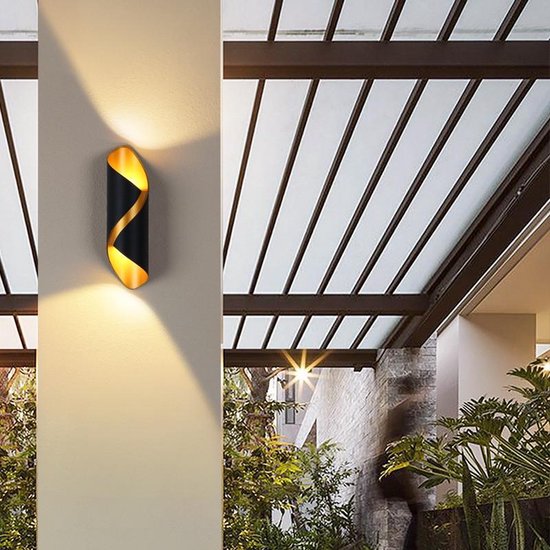 Xtraworks - Moderne Wandlamp - Voor binnen of buiten - waterdicht - LED - Zwart en goudkleurig