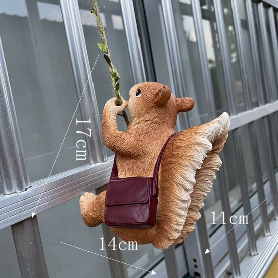 Weerbestendige Klimmende Eekhoorn Hanger met Tas 11x14x17cm