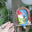 Drinkende Tuinkabouter - Ophangbaar Standbeeld 10.5x15cm