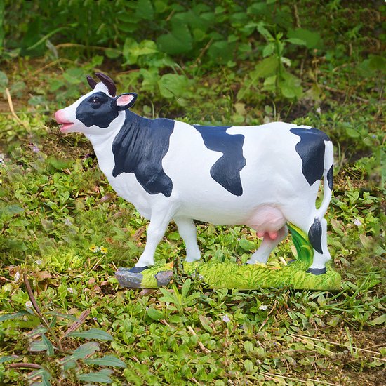 Levendig Koeienbeeldje van Synthetische Hars 22x8x17cm