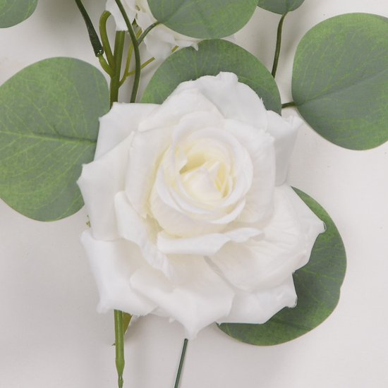 Kunstwijnstok met 21 witte rozen - 1.85m decoratie