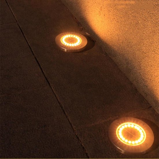 LED Buitenverlichting - 4 Spots met Lichtsensor - Warm Wit