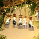 Kerst Wensfles Lichtslinger op Batterij - 2 Meter LED Sfeerverlichting met 10 Glazen Flesjes, Mini Kerstbomen en Sneeuweffect - Warm Wit Licht