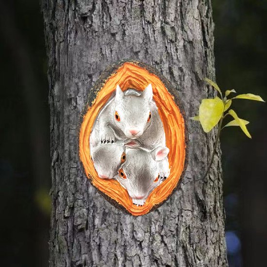 Realistisch Eekhoorn Tuindecoratie Beeldje van Hars 9x4x12.7