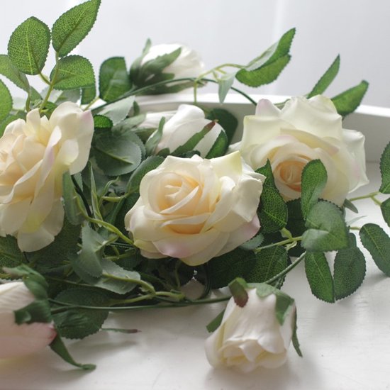 2 Stuks Klimop Slinger met grote rozen kunstbloem -2 meter lang-decoratieve slinger-Bloemenkrans-champagne
