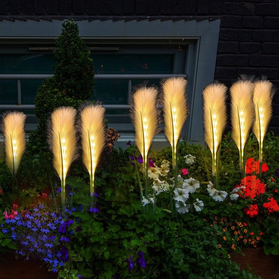 LED zonne-energie rieten lamp - Decoratieve en energiezuinige lamp voor uw tuin, patio of veranda- warm licht