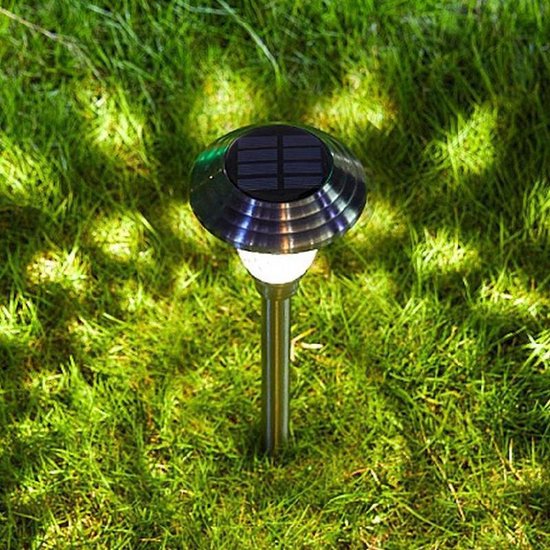 Xtraworks - 4 Stuks LED lamp op zonne Solar gazonlamp - RVS - Waterdichte Tuinverlichting Voor Buiten - Zilver- koel wit licht