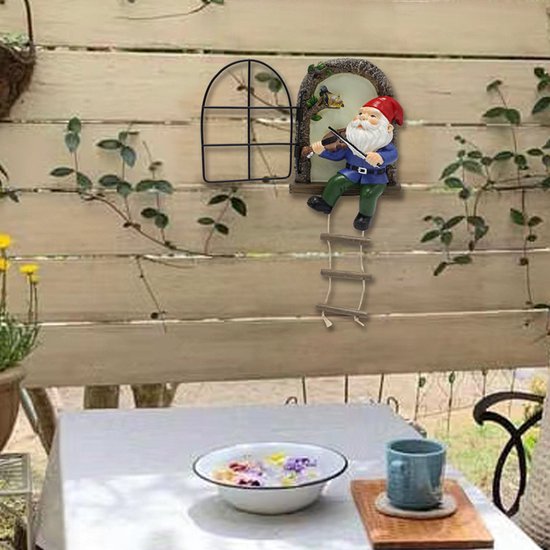 Betoverende Kabouter met Viool - Duurzame Tuin Hanger met Nachtglow-13,8 cm Hoog