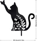 Metalen tuinsteker-zwarte kat met bloem silhouet en vangt een vlinder-29.2x30cm