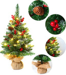 Luxe Mini Kerstboom – Met 1.5 meter Warme LED Verlichting, Dennenappels en Rode Bessen – Sfeervolle Kerstdecoratie-60 cm