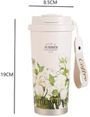 Thermos Mok met Bloemprint – 500ml – Roze – Dubbelwandig – Lekvrij – Met Draagriem – Ideaal voor Camping & Reizen
