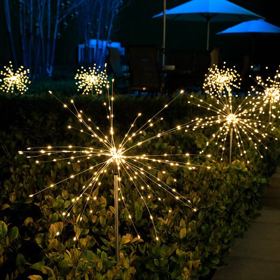 Set van 2 Zonne Vuurwerklampen met LED Verlichting