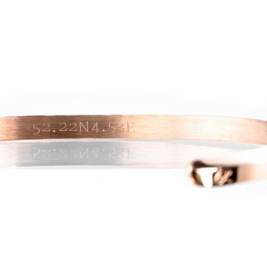 Stijlvolle roségouden armband met tekst - Reitsman