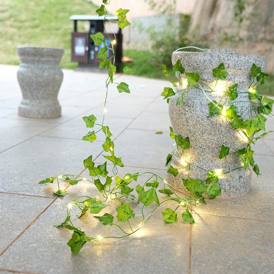 Lichtslinger met Esdoornblad - 10 meter, 100 lichtjes